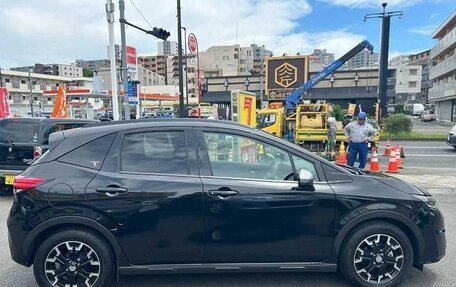 Nissan Note, 2022 год, 1 350 000 рублей, 5 фотография