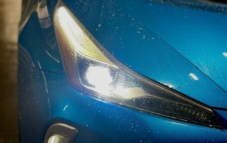 Toyota Prius IV XW50, 2019 год, 1 900 000 рублей, 14 фотография