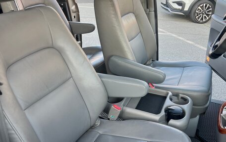 KIA Carnival III, 2005 год, 1 040 000 рублей, 11 фотография