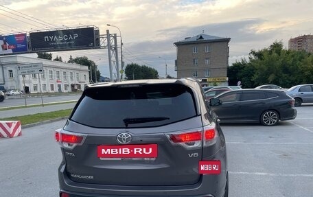 Toyota Highlander III, 2014 год, 3 300 000 рублей, 18 фотография