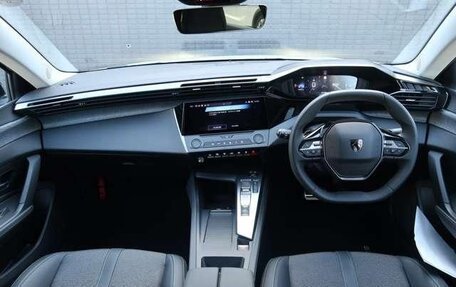 Peugeot 308, 2021 год, 1 770 000 рублей, 14 фотография