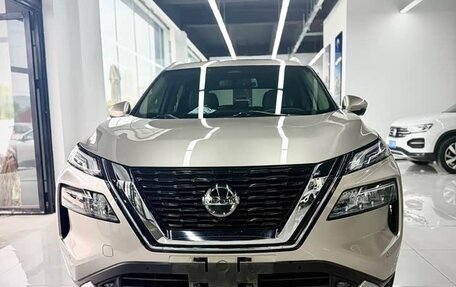 Nissan X-Trail, 2022 год, 2 390 000 рублей, 2 фотография