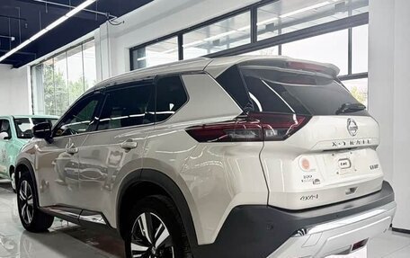 Nissan X-Trail, 2022 год, 2 390 000 рублей, 4 фотография