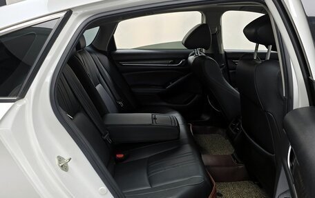 Honda Accord IX рестайлинг, 2022 год, 1 800 000 рублей, 8 фотография