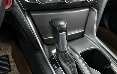 Honda Accord IX рестайлинг, 2022 год, 1 800 000 рублей, 17 фотография