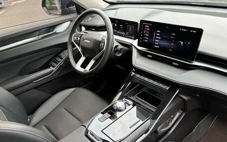 Haval H6, 2022 год, 1 700 000 рублей, 13 фотография