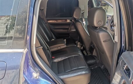Volkswagen Touareg III, 2003 год, 800 000 рублей, 9 фотография