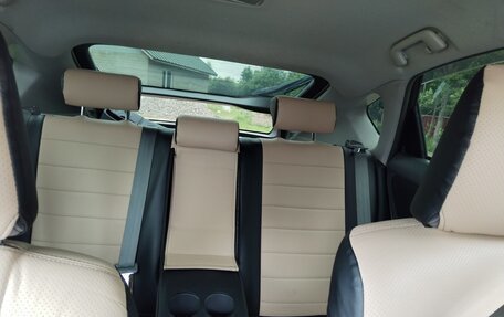 Toyota Prius, 2011 год, 1 080 000 рублей, 4 фотография