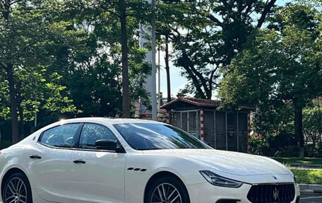 Maserati Ghibli, 2022 год, 4 900 000 рублей, 3 фотография