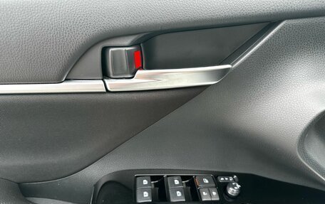 Toyota Camry, 2019 год, 2 550 000 рублей, 12 фотография