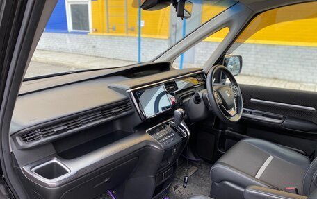 Honda Stepwgn IV, 2019 год, 2 300 000 рублей, 8 фотография