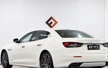Maserati Quattroporte VI, 2022 год, 4 930 000 рублей, 4 фотография