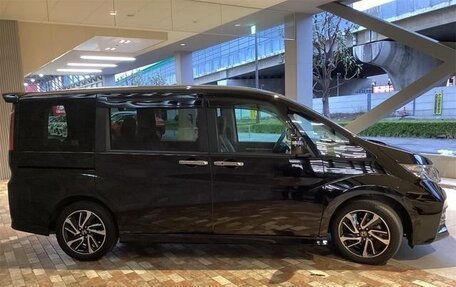 Honda Stepwgn IV, 2016 год, 1 290 000 рублей, 7 фотография