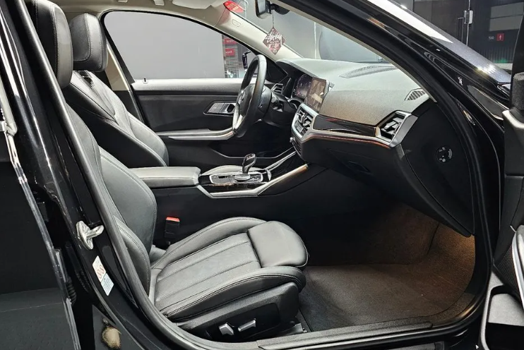BMW 3 серия G20, 2022 год, 3 400 000 рублей, 7 фотография
