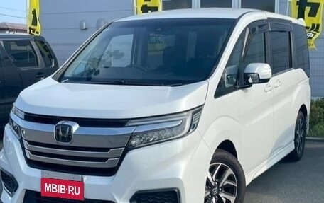 Honda Stepwgn IV, 2017 год, 1 270 000 рублей, 1 фотография