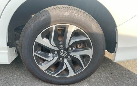 Honda Stepwgn IV, 2017 год, 1 270 000 рублей, 19 фотография