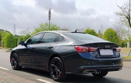 Chevrolet Malibu IX, 2022 год, 1 400 000 рублей, 6 фотография