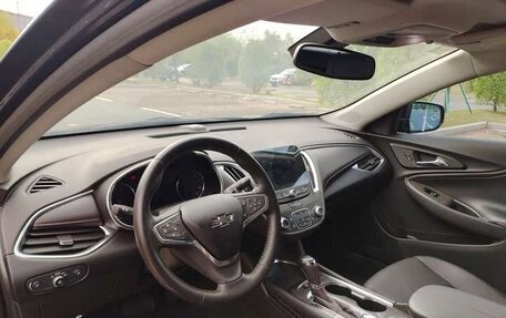 Chevrolet Malibu IX, 2022 год, 1 400 000 рублей, 12 фотография