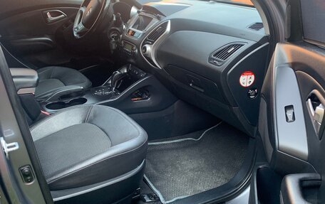 Hyundai ix35 I рестайлинг, 2013 год, 1 100 000 рублей, 21 фотография