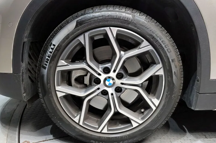 BMW X1 F48 рестайлинг, 2020 год, 3 650 000 рублей, 3 фотография
