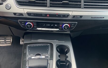 Audi Q7, 2019 год, 6 100 000 рублей, 10 фотография