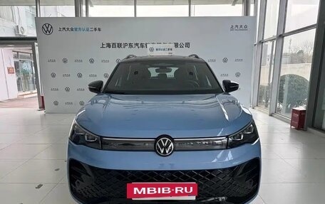 Volkswagen Tiguan, 2024 год, 3 562 000 рублей, 2 фотография