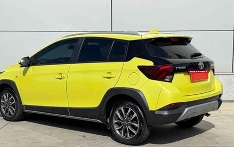 Toyota Yaris, 2022 год, 1 185 995 рублей, 3 фотография