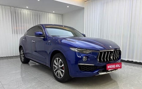Maserati Levante I, 2022 год, 4 445 000 рублей, 3 фотография