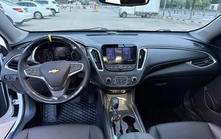 Chevrolet Malibu IX, 2021 год, 1 260 000 рублей, 6 фотография