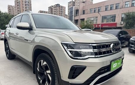 Volkswagen Teramont I, 2022 год, 2 950 333 рублей, 3 фотография