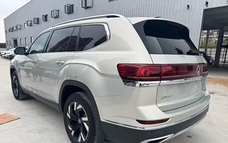 Volkswagen Teramont I, 2022 год, 2 950 333 рублей, 5 фотография