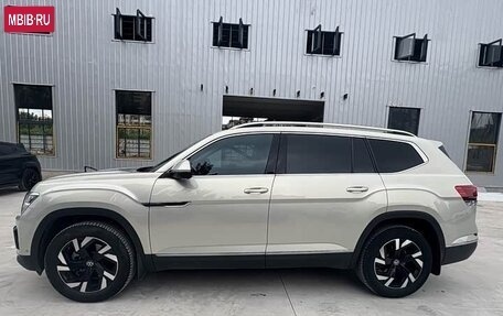 Volkswagen Teramont I, 2022 год, 2 950 333 рублей, 4 фотография