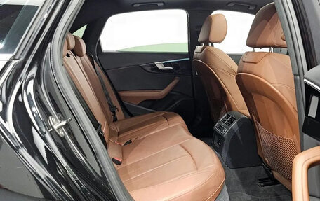 Audi A4, 2020 год, 2 530 000 рублей, 12 фотография