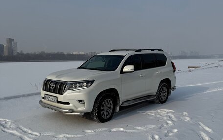 Toyota Land Cruiser Prado 150 рестайлинг 2, 2019 год, 5 200 000 рублей, 7 фотография