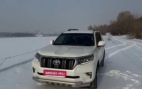 Toyota Land Cruiser Prado 150 рестайлинг 2, 2019 год, 5 200 000 рублей, 4 фотография