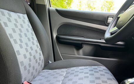 Ford Focus II рестайлинг, 2009 год, 595 000 рублей, 28 фотография