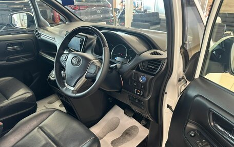 Toyota Esquire I, 2014 год, 2 349 900 рублей, 10 фотография