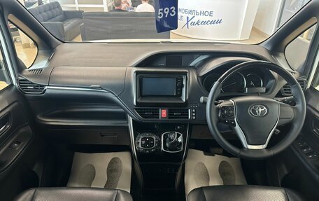 Toyota Esquire I, 2014 год, 2 349 900 рублей, 16 фотография