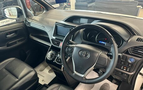 Toyota Esquire I, 2014 год, 2 349 900 рублей, 11 фотография