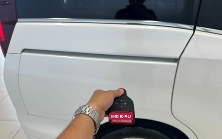 Toyota Esquire I, 2014 год, 2 349 900 рублей, 26 фотография