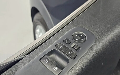 Hyundai Staria, 2021 год, 2 609 000 рублей, 12 фотография