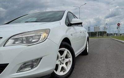 Opel Astra J, 2012 год, 600 000 рублей, 1 фотография