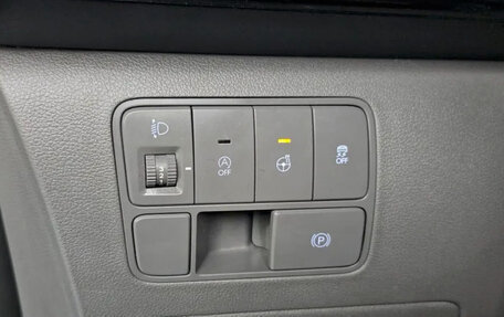 Hyundai Staria, 2021 год, 2 570 000 рублей, 10 фотография
