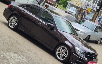 Mercedes-Benz C-Класс, 2011 год, 1 400 000 рублей, 1 фотография
