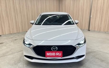 Mazda 3, 2022 год, 1 090 000 рублей, 2 фотография