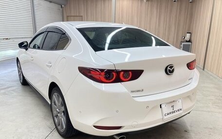 Mazda 3, 2022 год, 1 090 000 рублей, 5 фотография