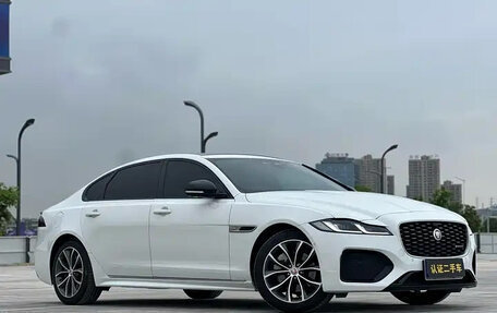 Jaguar XF II, 2022 год, 2 769 000 рублей, 2 фотография