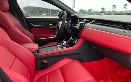Jaguar XF II, 2022 год, 2 769 000 рублей, 14 фотография