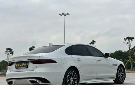 Jaguar XF II, 2022 год, 2 769 000 рублей, 8 фотография