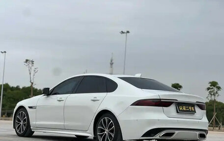 Jaguar XF II, 2022 год, 2 769 000 рублей, 9 фотография
